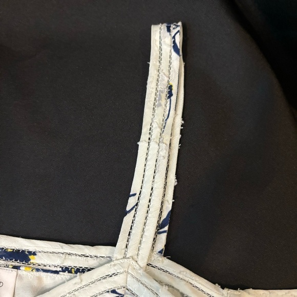 Lucky Brand Floral Cold-Shoulder Top, Size Medium - Picture 13 of 16